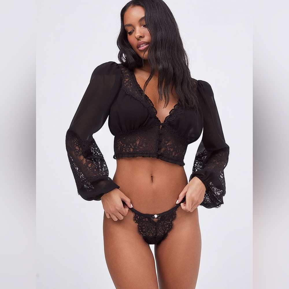 💐 For Love and Lemons Flower Lace Blouse 💐